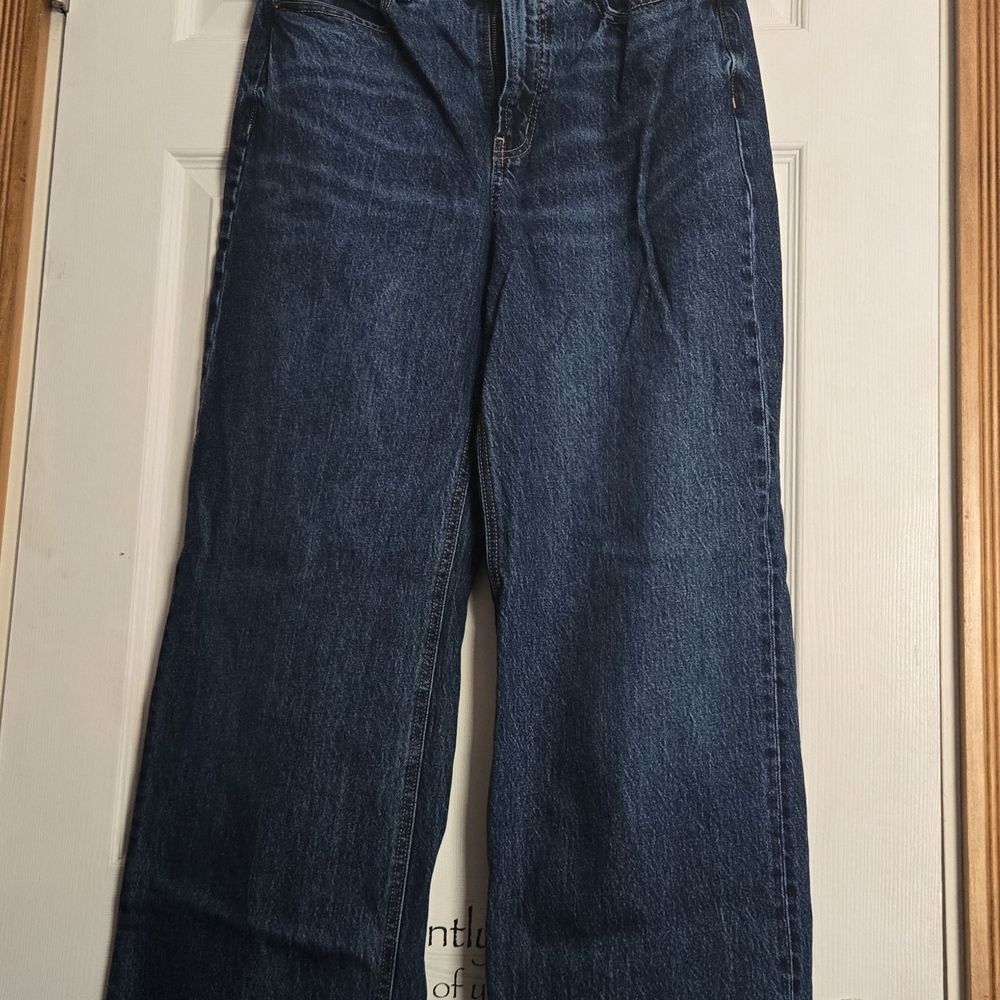 Old Navy Dark Blue Straight Leg Women's Jeans